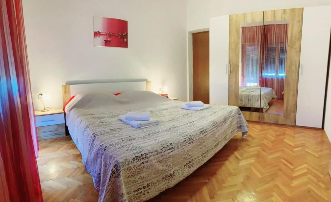 Apartments Villa Golden View Трогир Экстерьер фото